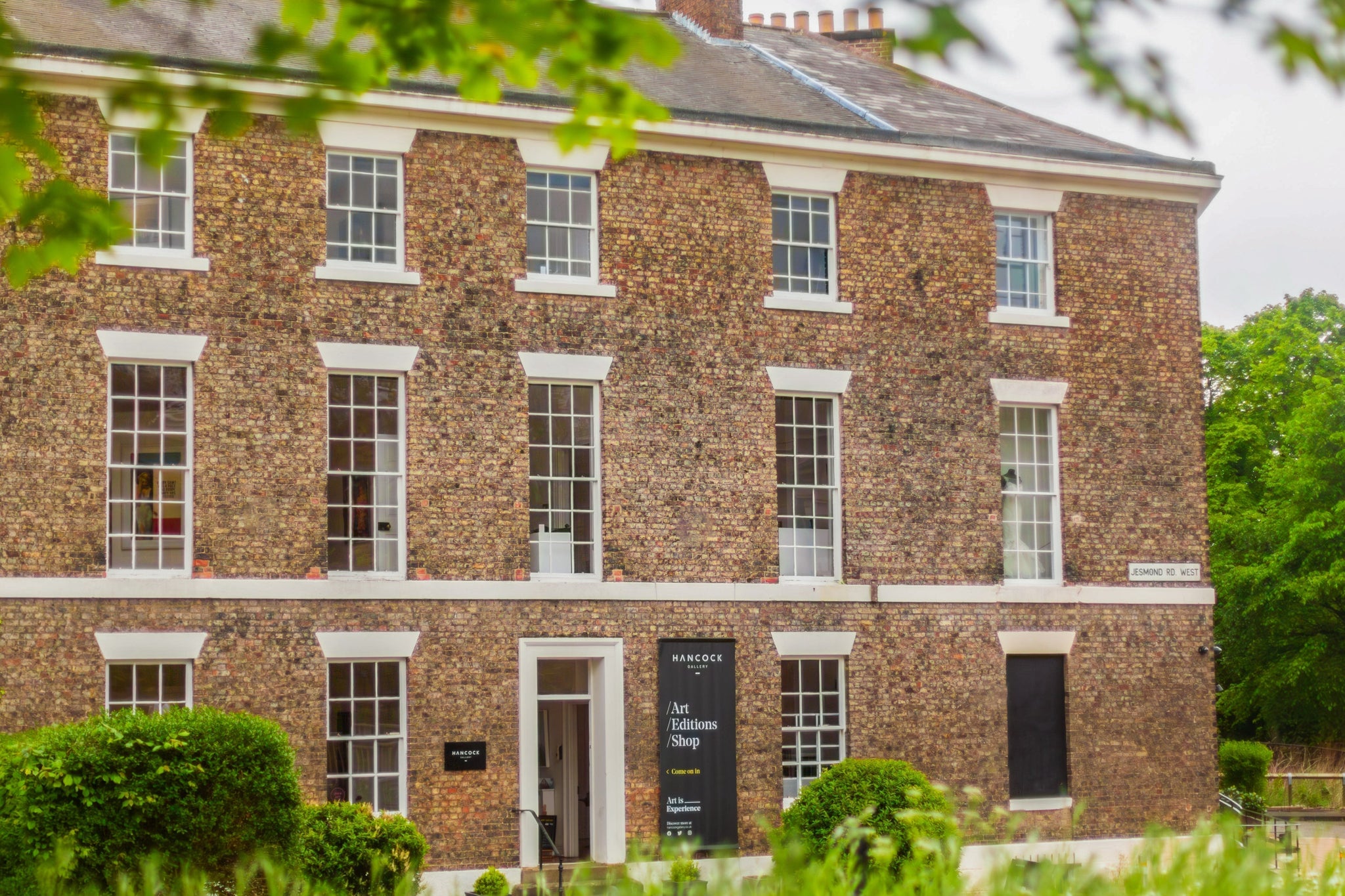 Hancock Gallery's FAQS